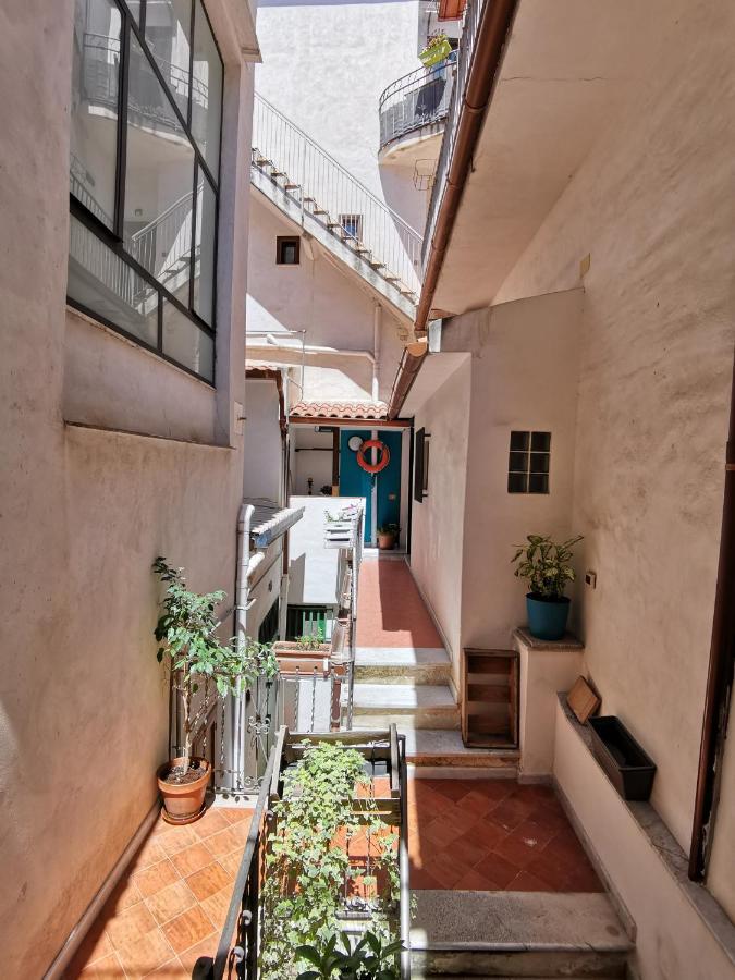 Apartamento Casuzzamia Palermo Exterior foto